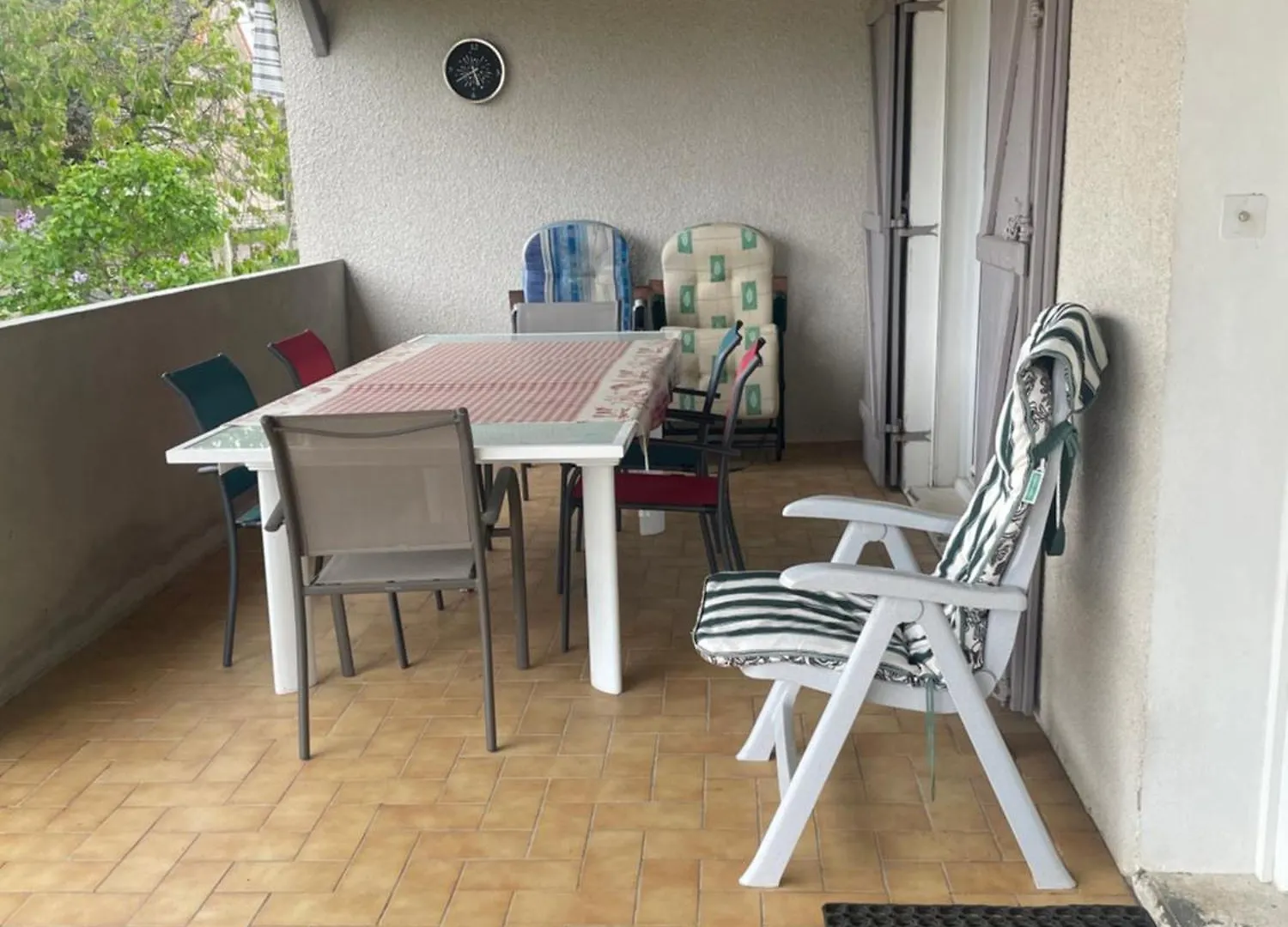 Gainsbourg Apartman Ouroux-sur-Saone Homestay szállás
