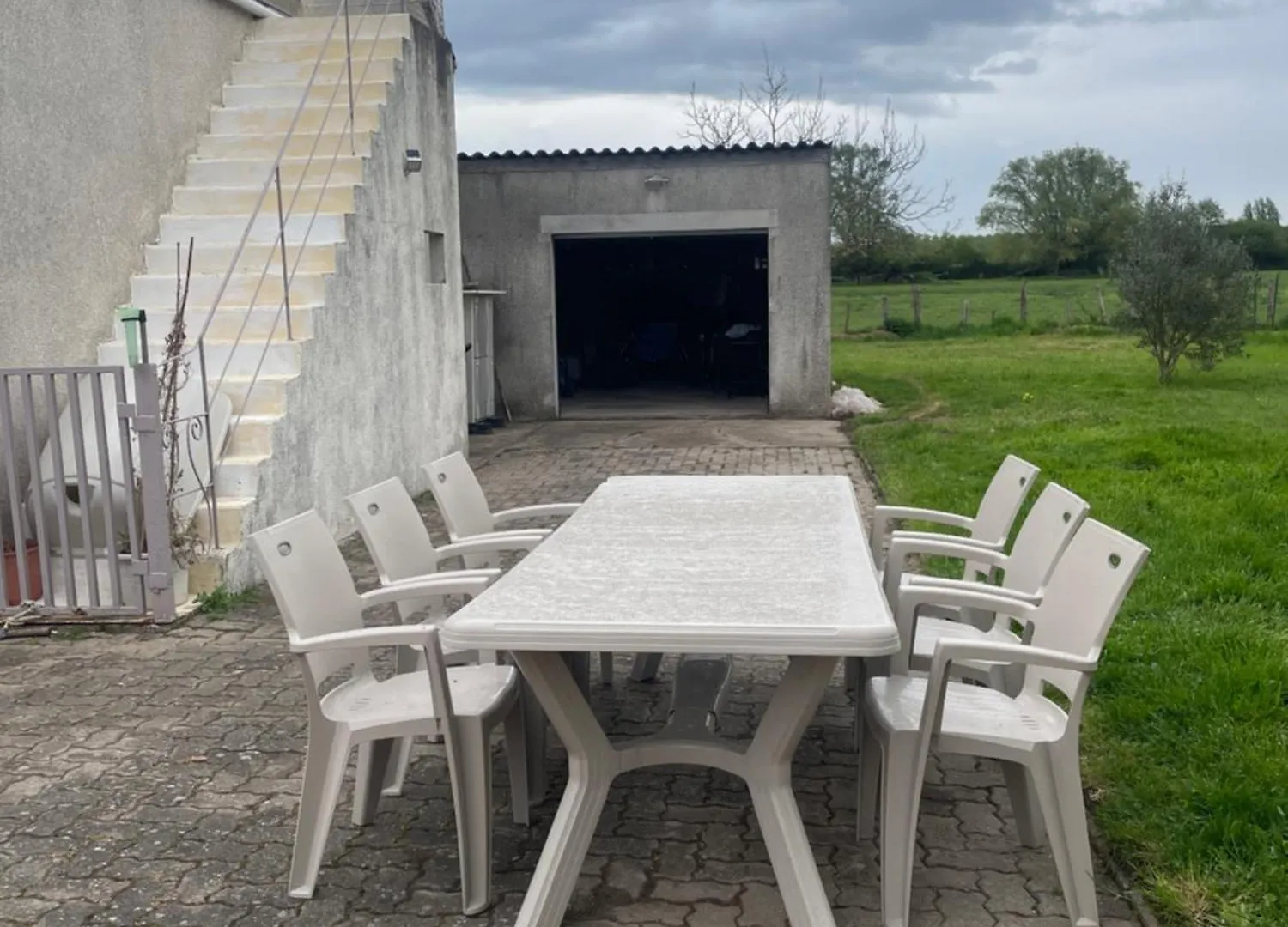Gainsbourg Apartman Ouroux-sur-Saone Homestay szállás