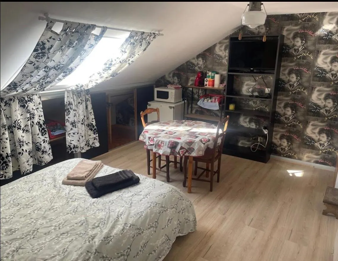 Gainsbourg Apartman Ouroux-sur-Saone Franciaország